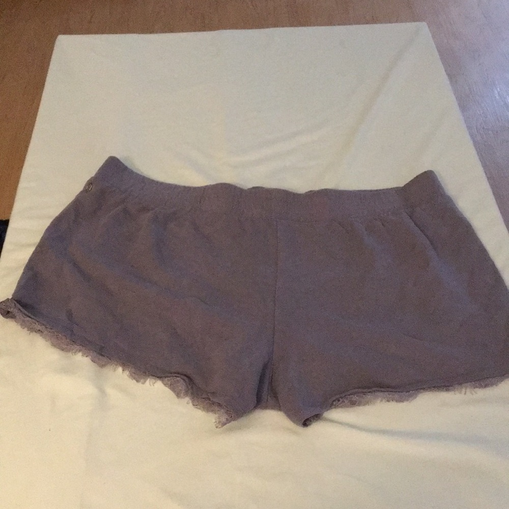 Fabletics shorts
